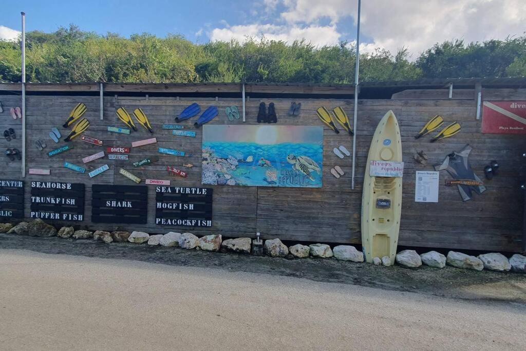 Local Willibrord Lodge Willibrordus Εξωτερικό φωτογραφία